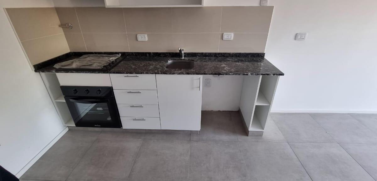 EL PALOMAR DEPARTAMENTO DE 1 AMBIENTE CON BALCON CORRIDO F: 8594