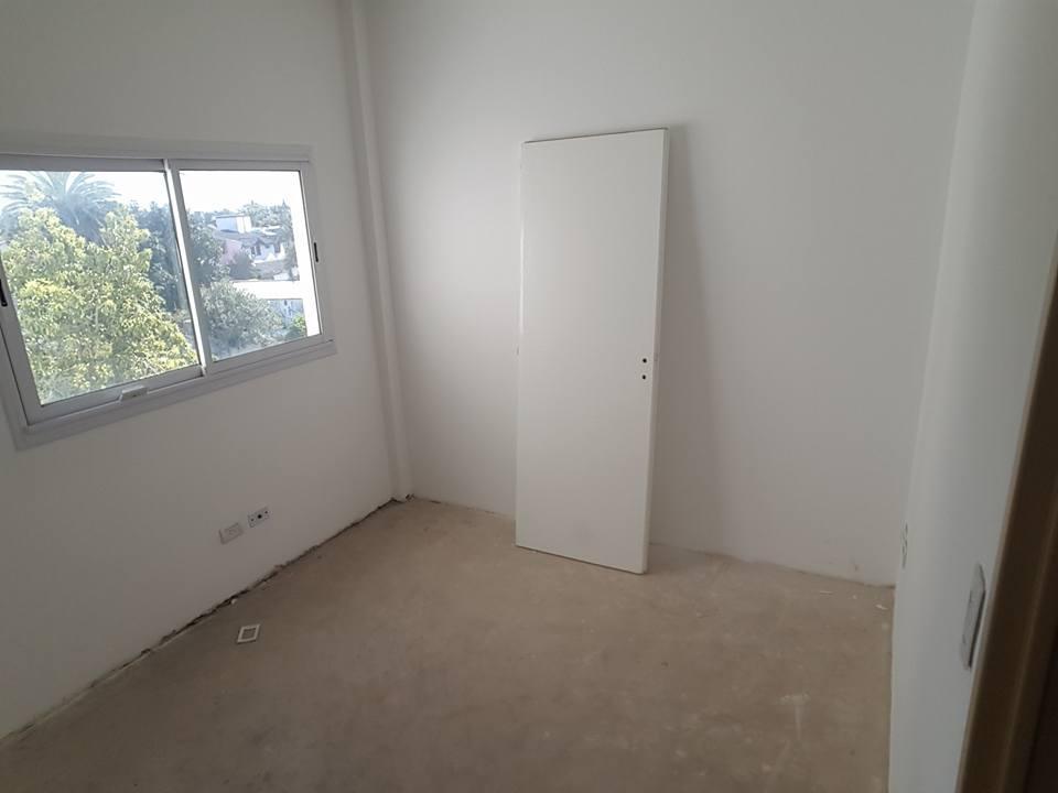 En Venta en El Palomar Centro Hermoso y Amplio Departamento de 2 Ambientes en Quinto Piso Contrafren 2
