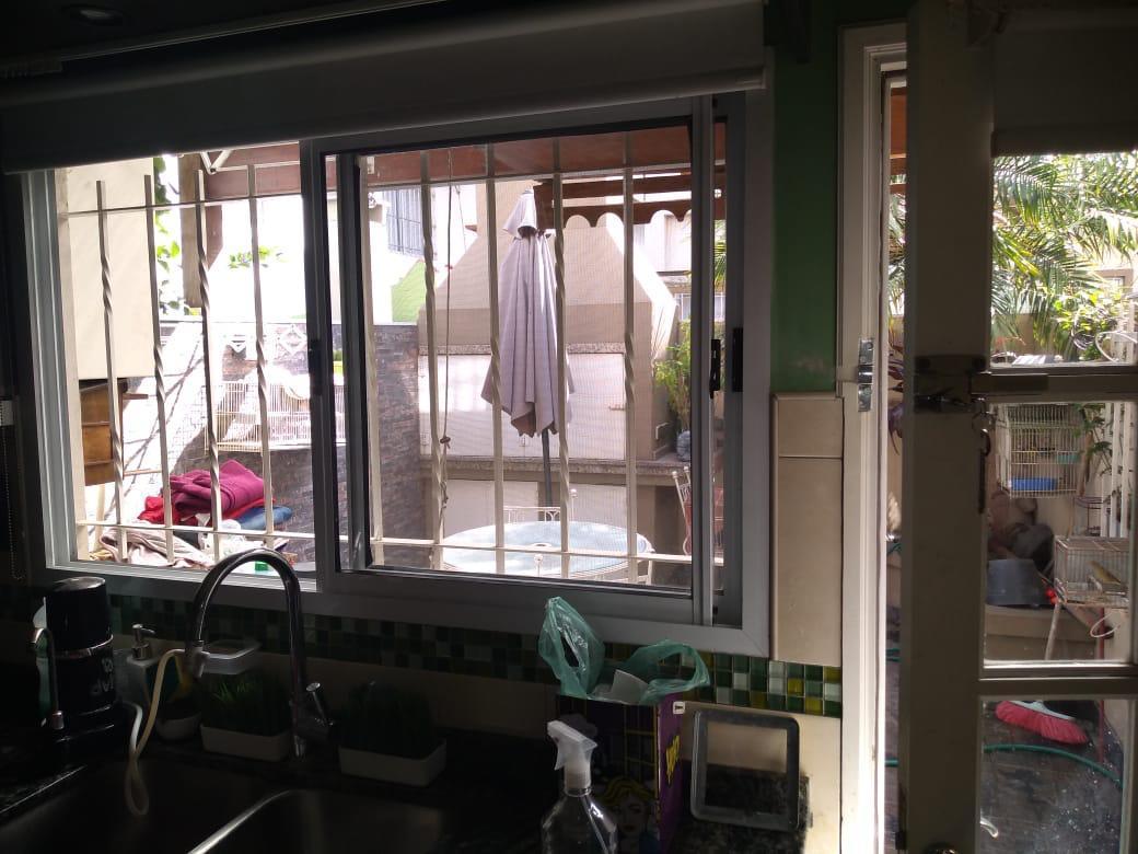 Foto de EN VENTA EN MARTIN CORONADO, ESPECTACULAR TRIPLEX DE 4 AMBIENTES 2, imagen 2