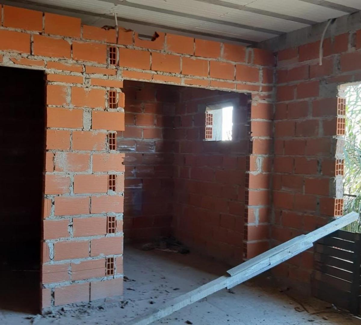 Foto de EN VENTA EN EL PALOMAR DEPARTAMENTO DE 2 AMB MAS GALPON MAS, imagen 4