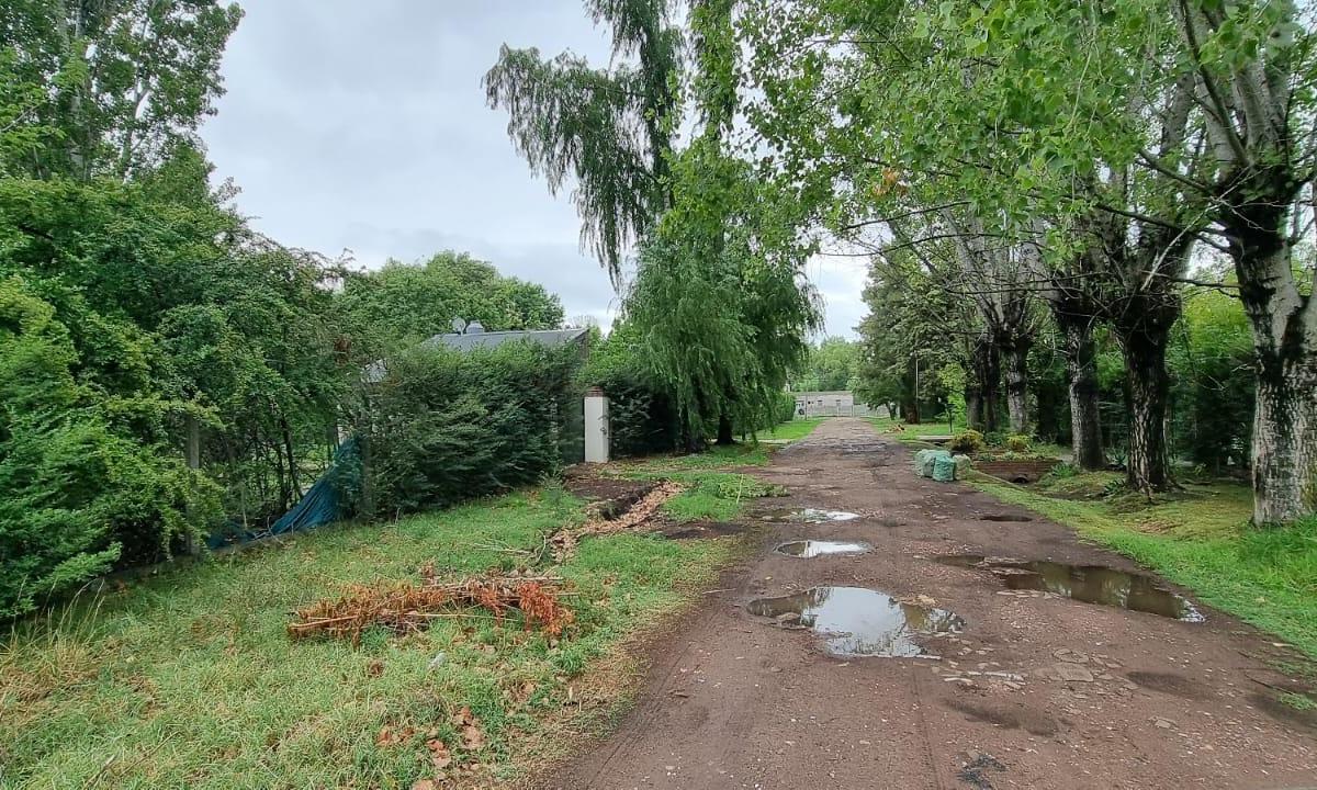 Foto de EN VENTA LOTE DE TERRENO EN GENERAL RODRIGUEZ DENTRO DE BARRIO SOLARES, imagen 2