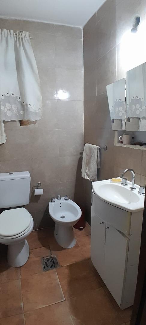 En Venta en Pablo Podesta Vivienda Multifamiliar con Galpon; Consta de un Galpon de 350 Metro 5
