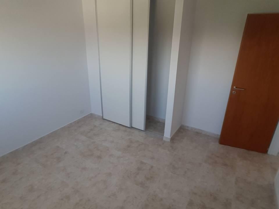 EN VENTA EN VILLA BOSCH DEPARTAMENTO DE 3 AMBIENTES CON COCHERA  (ALQUILADO)  F: 10007