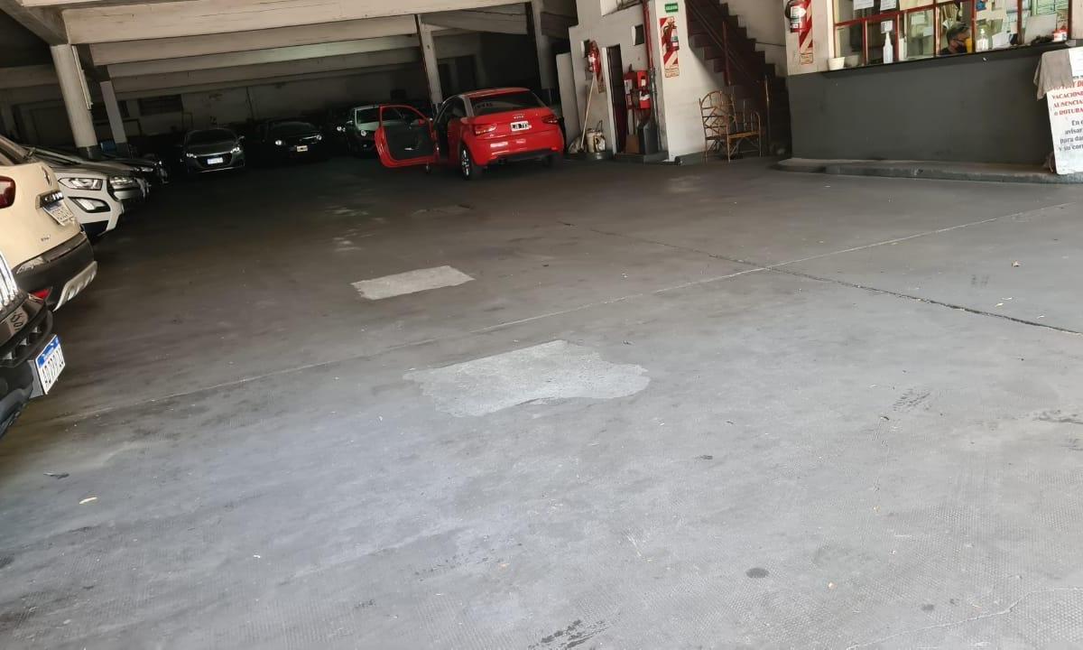 Foto de EN VENTA COCHERA EN FUNCIONAMIENTO VILLA DEL PARQUE F: 8550, imagen 2