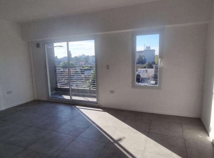 Foto de EN PALOMAR DEPARTAMENTO DE 2 AMBIENTES COMO NUEVO DE 2 AMBIENTES CON, imagen 2