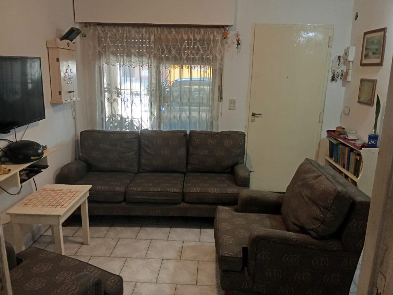 EN VENTA EXCELENTE PH 4 AMBIENTES AL FRENTE EN LA ZONA DE PABLO PODESTA F: 10889