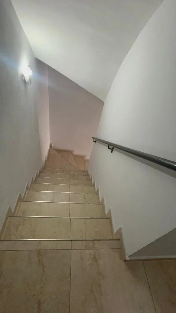 SANTOS LUGARES CENTRO DEPARTAMENTO DE 2 AMBIENTES EN 1ER PISO CON BALCON F: 11072 3