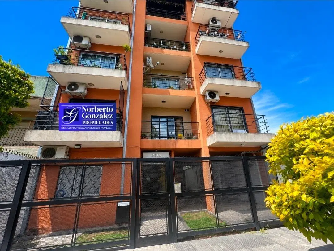 EN VENTA EN MARTIN CORONADO DEPARTAMENTO DE 3 AMBIENTES AL CONTRAFRENTE PLANTA BAJA F: 11106 3