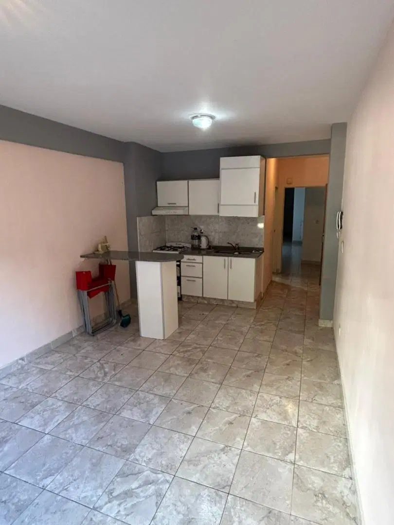 ALQUILO MONOAMBIENTE EN MARTIN CORONADO F: 10975 3