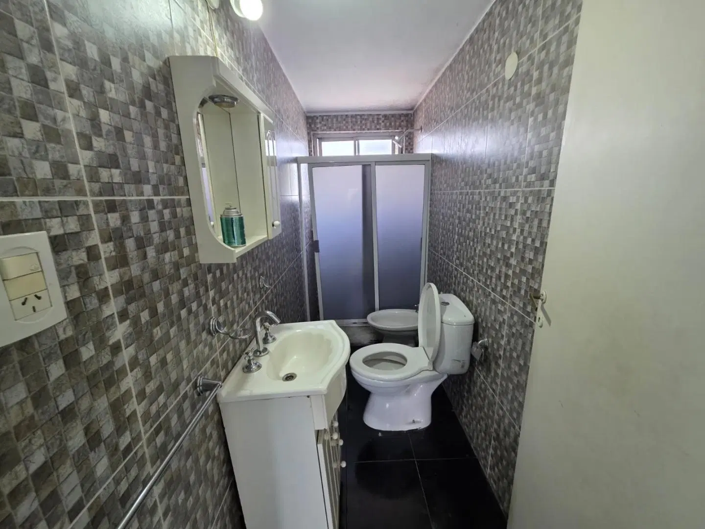 Departamento Tipo Casa 3 Ambientes con Patio y Entrada Independiente en El Palomar F: 11137 1