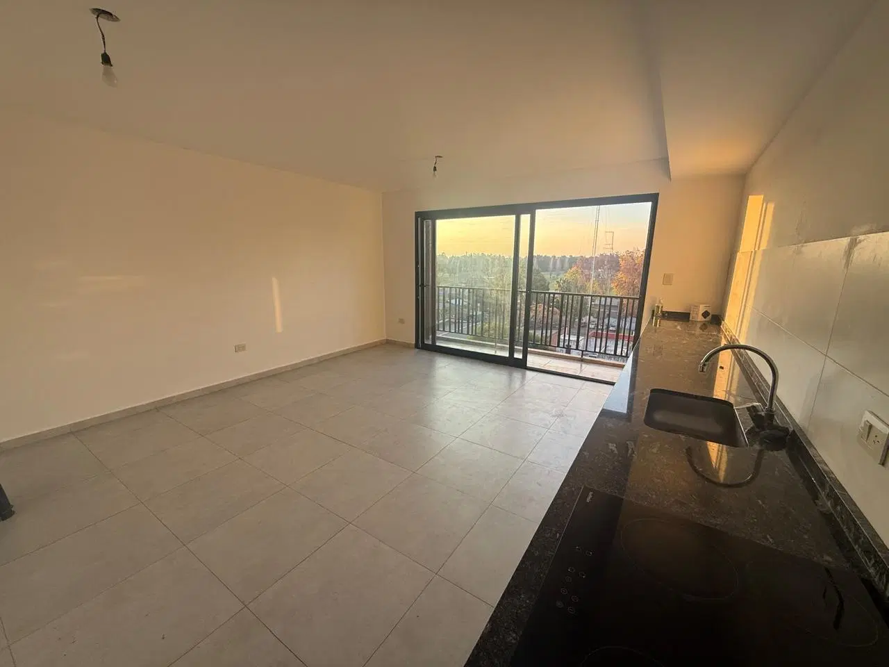 EN ALQUILER DEPARTAMENTO 2 AMBIENTES EN PALOMAR F: 11144 1