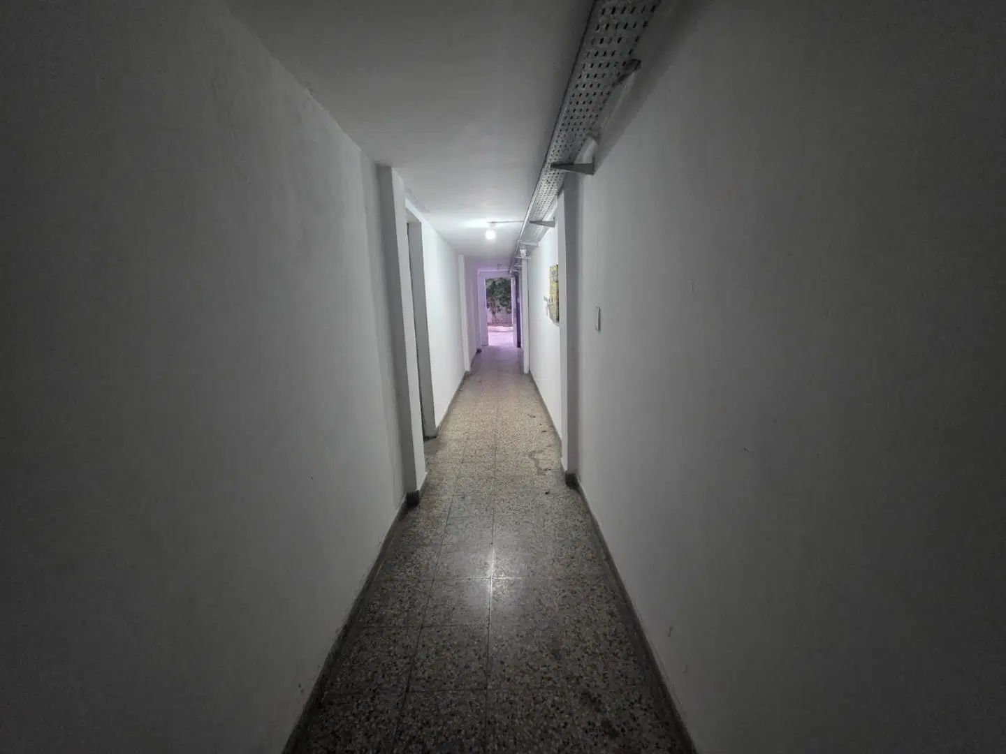 ALQUILO EN PALOMAR MONOAMBIENTE EN 1ER PISO F: 11085 3