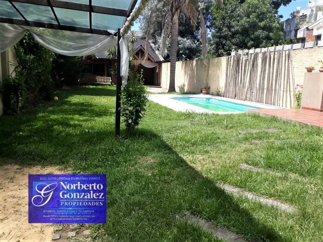 Casa en venta – 4 dormitorios, 3 baños – 461 m² – El Palomar F: 10880 5