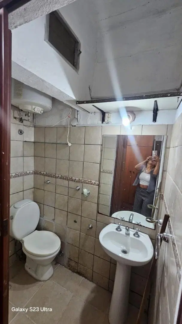 EN  VENTA EN PALOMAR DEPARTAMENTO MONOAMBIENTE AMUEBLADO F: 11163 3