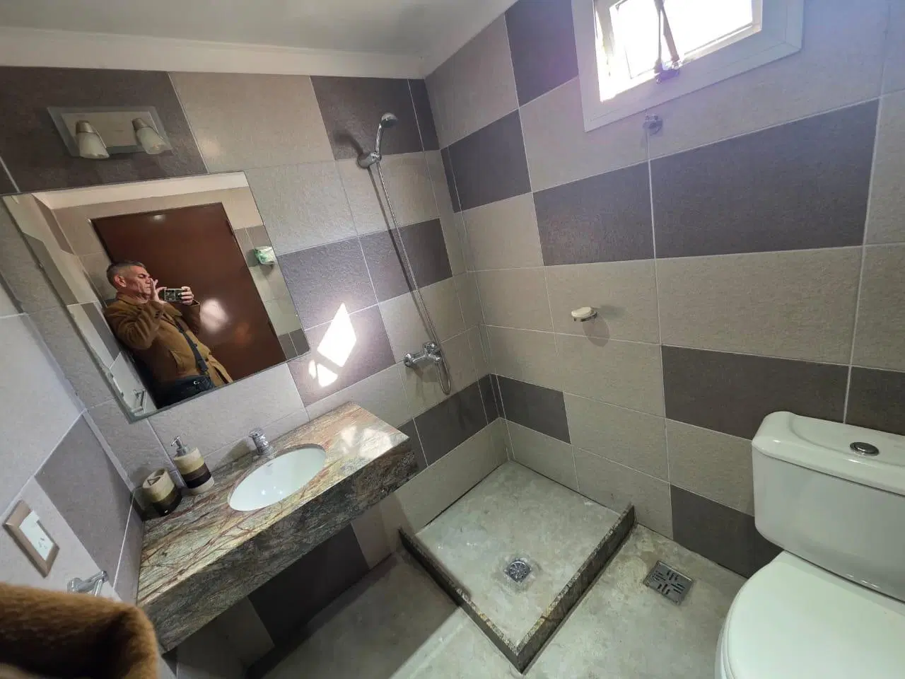 Chalet de 5 Ambientes en Venta  El Palomar  Apto Crédito Bancario F: 11166 2