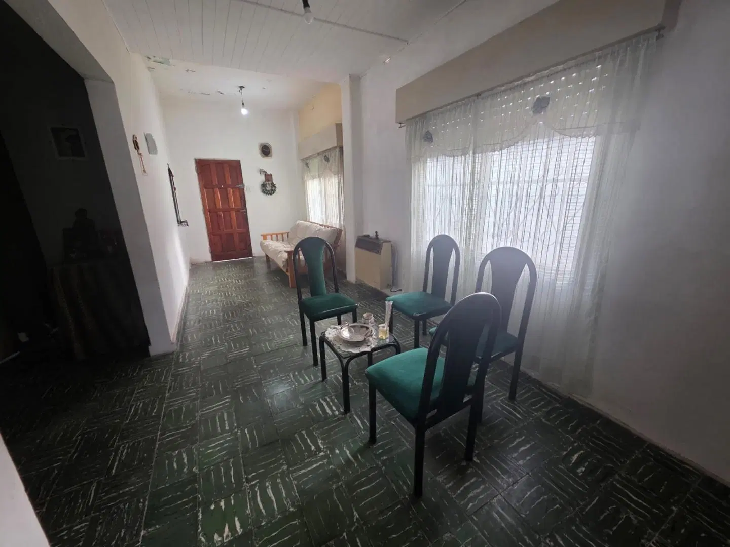 VENTA EN EL PALOMAR CASA DE 3 AMBIENTES + DEPARTAMENTO DE 2 AMBIENTES F: 11176 1