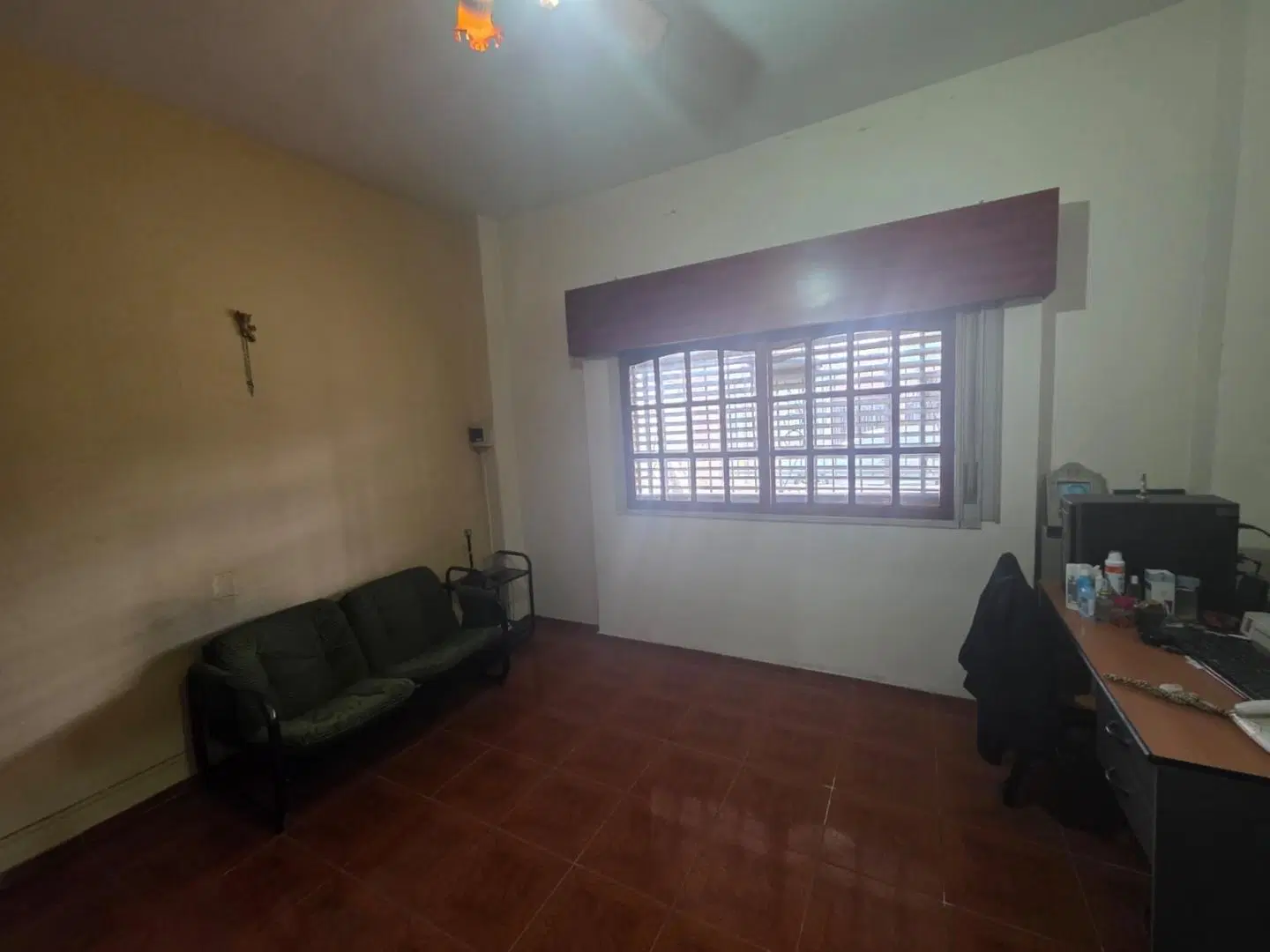 VENTA EN EL PALOMAR CASA DE 3 AMBIENTES + DEPARTAMENTO DE 2 AMBIENTES F: 11176 8