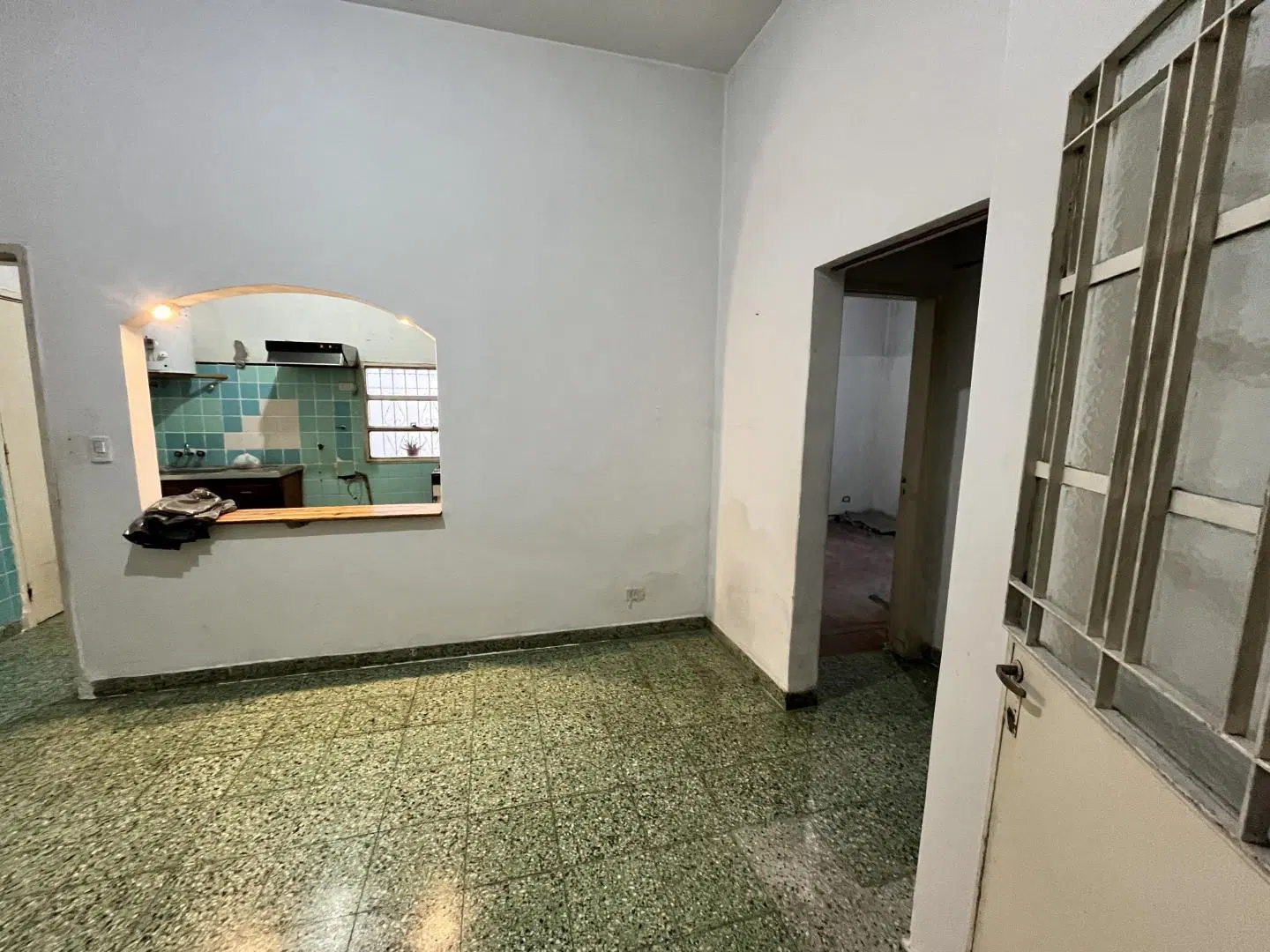 VILLA BOSCH CASA PLANTA BAJA PISO DE 3 AMBIENTES MUY AMPLIOS F: 11165 5
