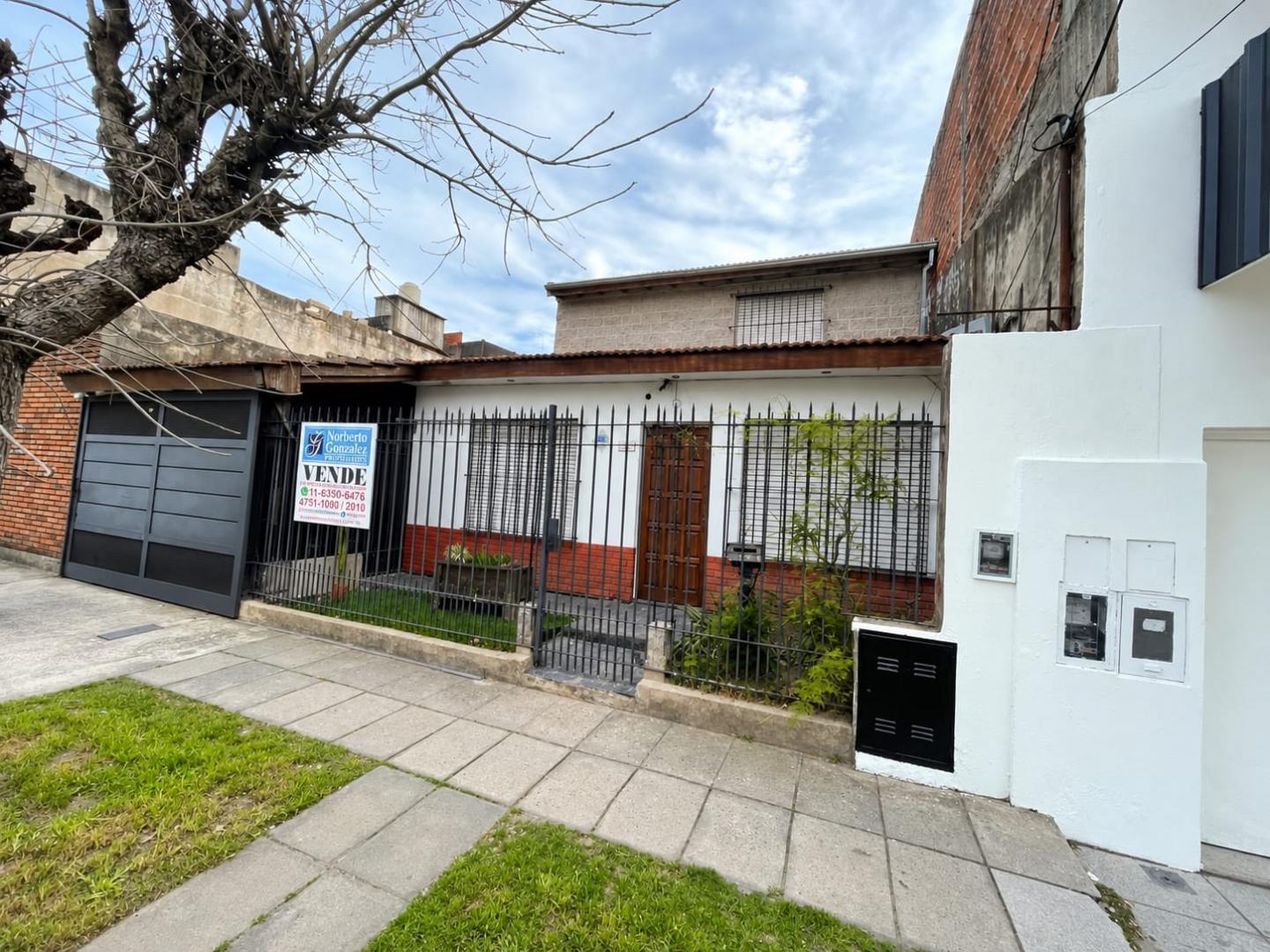 Foto de El Palomar Casa + Departamento independiente + Garage para 3 autos, imagen 3