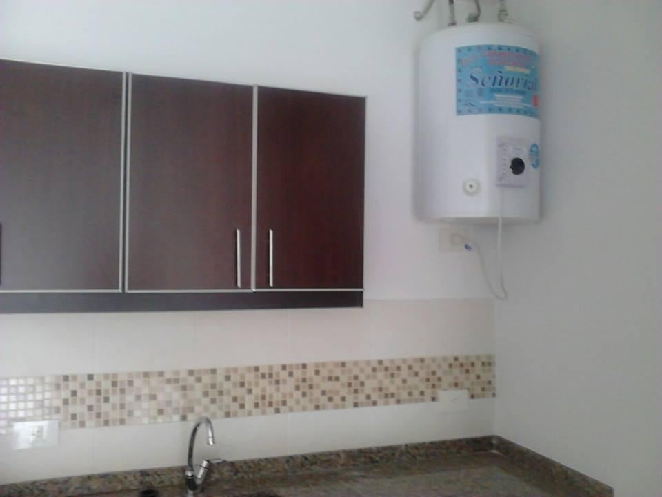 Foto de ALQUILO MONOAMBIENTE AMPLIO DIVISIBLE EN PLANTA ALTA PALOMAR F: 7266, imagen 3