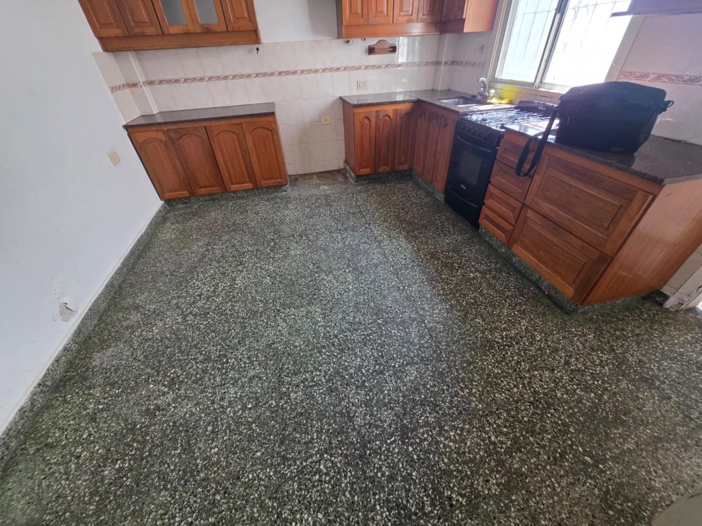 Foto de EN ALQUILER EN EL PALOMAR CASA AMERICANA DE 4 AMBIENTES CON GARAGE Y, imagen 4