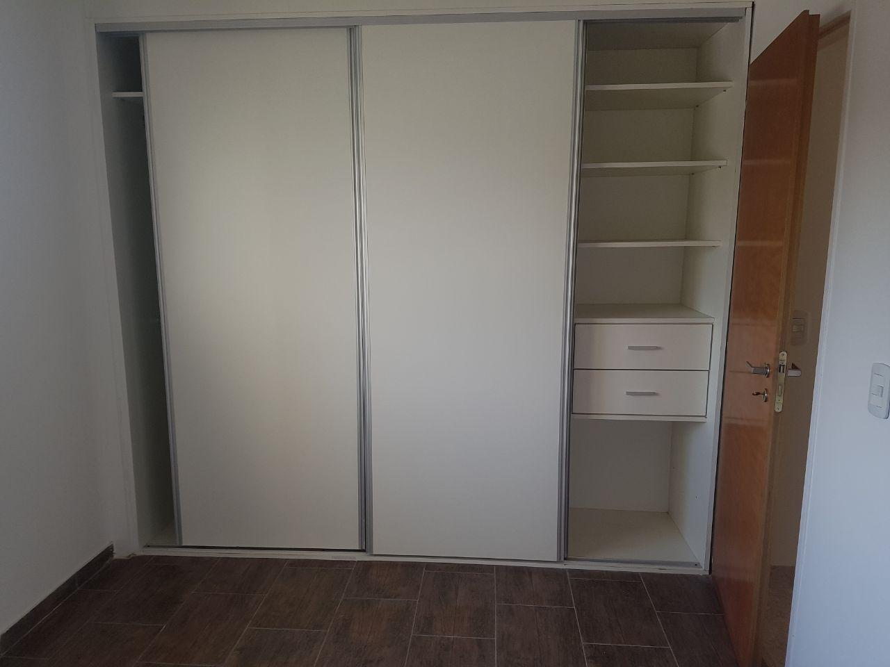 Foto de EN PALOMAR ALQUILO HERMOSO Y AMPLIO DEPARTAMENTO DE 2 AMBIENTES COCHERA, imagen 5