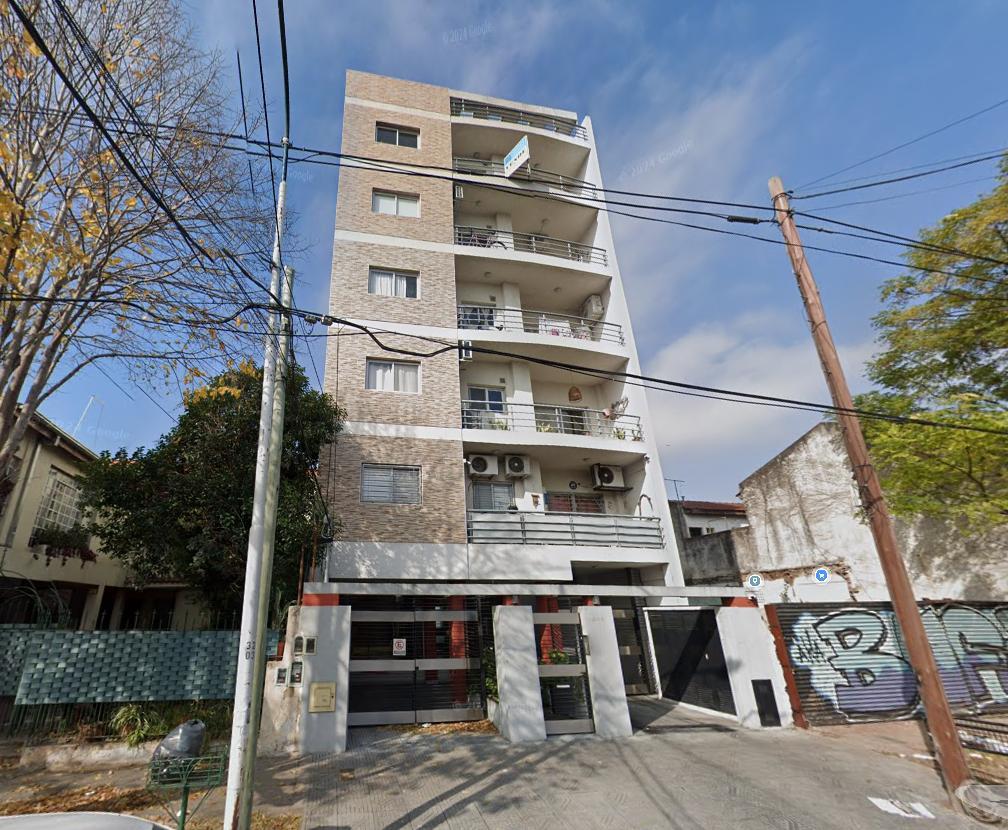 Foto de EN VENTA EN EL PALOMAR CENTRICO DEPARTAMENTO DE TRES AMBIENTES 2 BAÑOS, imagen 1