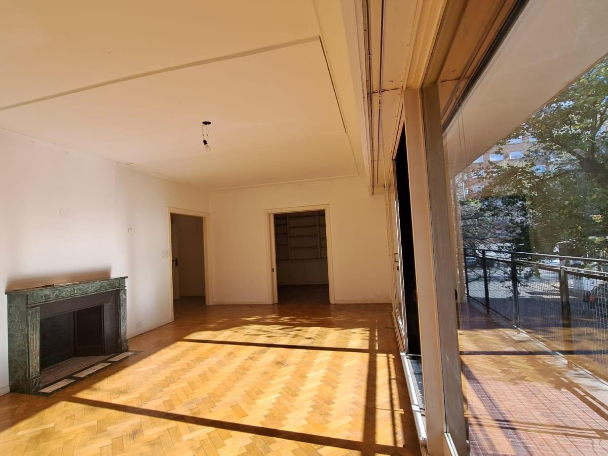 Excelente Piso 329 m² en La Isla, Recoleta. baulera. a Reciclar. 1