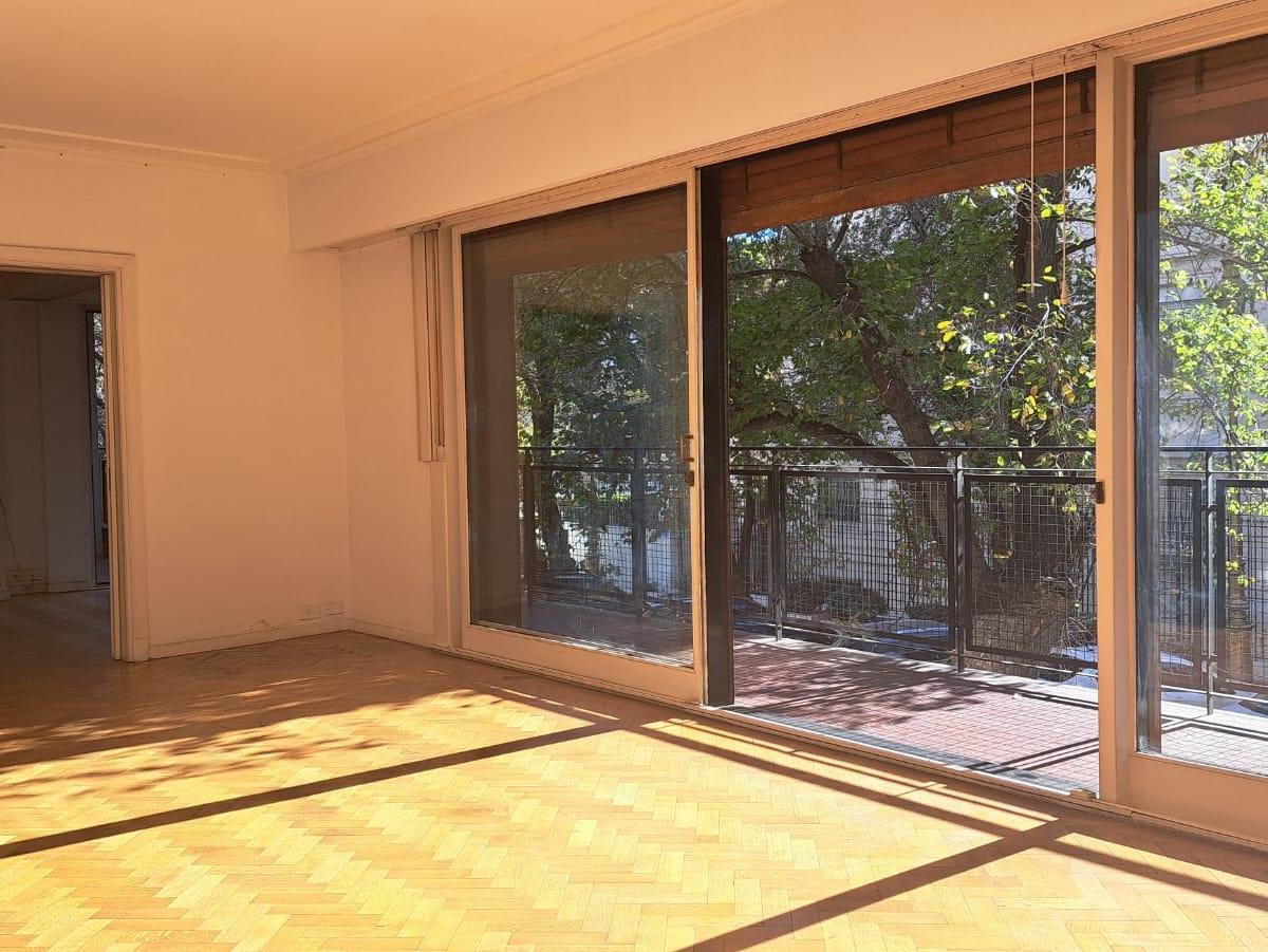 Excelente Piso 329 m² en La Isla, Recoleta. baulera. a Reciclar. 4