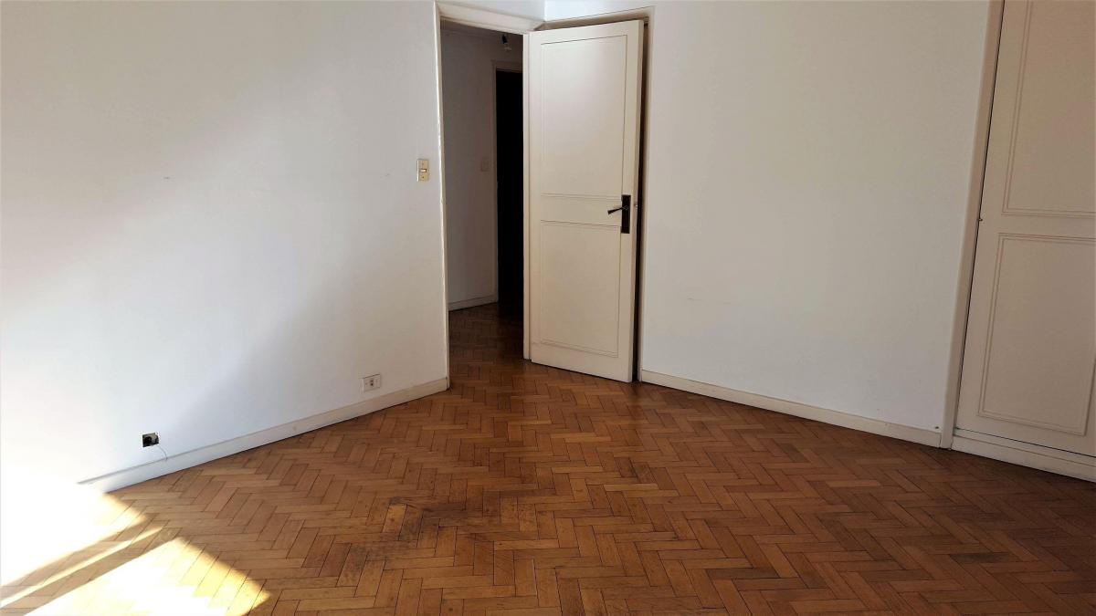 Excelente Piso 329 m² en La Isla, Recoleta. baulera. a Reciclar. 5