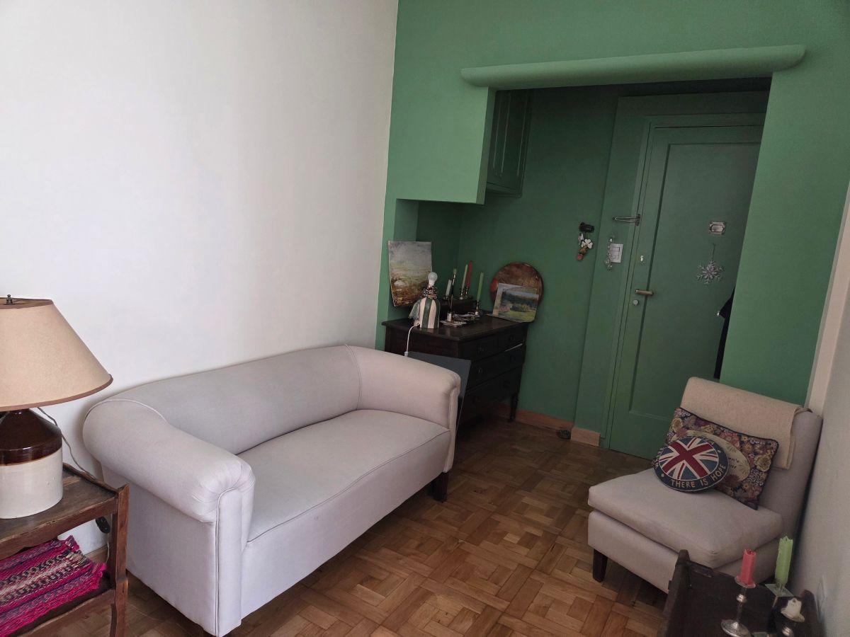 Foto de Dos ambientes amoblados cálidos y luminosos. RECOLETA.PZA.VICENTE, imagen 3