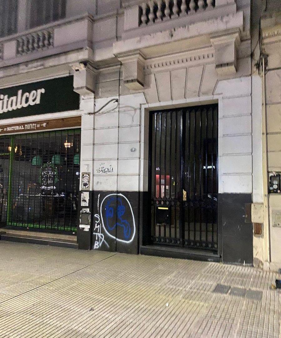 Foto de Alquiler Oficina de recepción y dos ambientes en edificio señorial, imagen 3