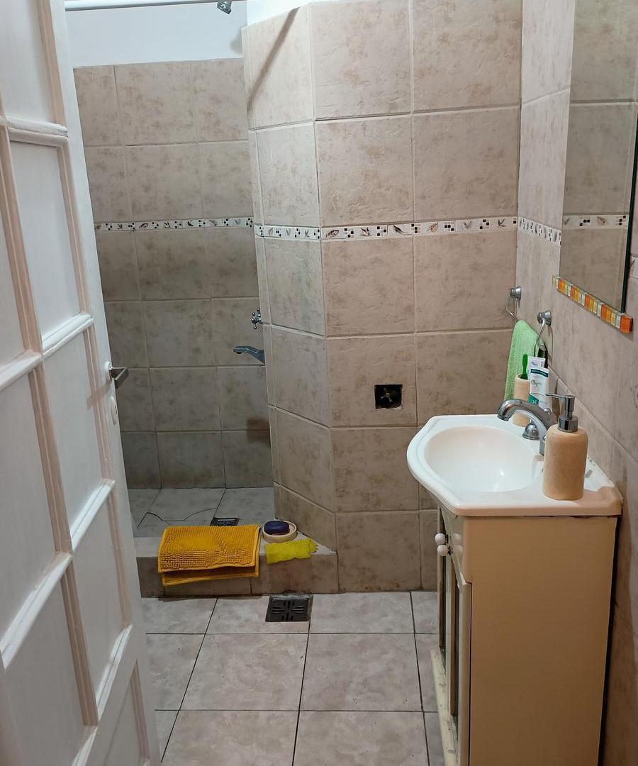 Foto de Venta Departamento 2 Ambientes al Frente en Balvanera, imagen 4