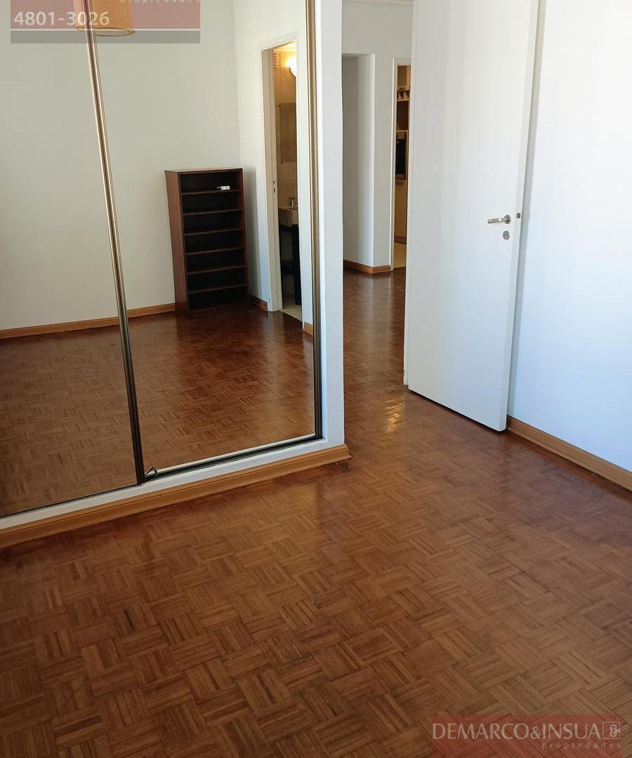 Foto de Alquiler Departamento 3 Ambientes Contrafrente Balcón y Cochera en, imagen 3