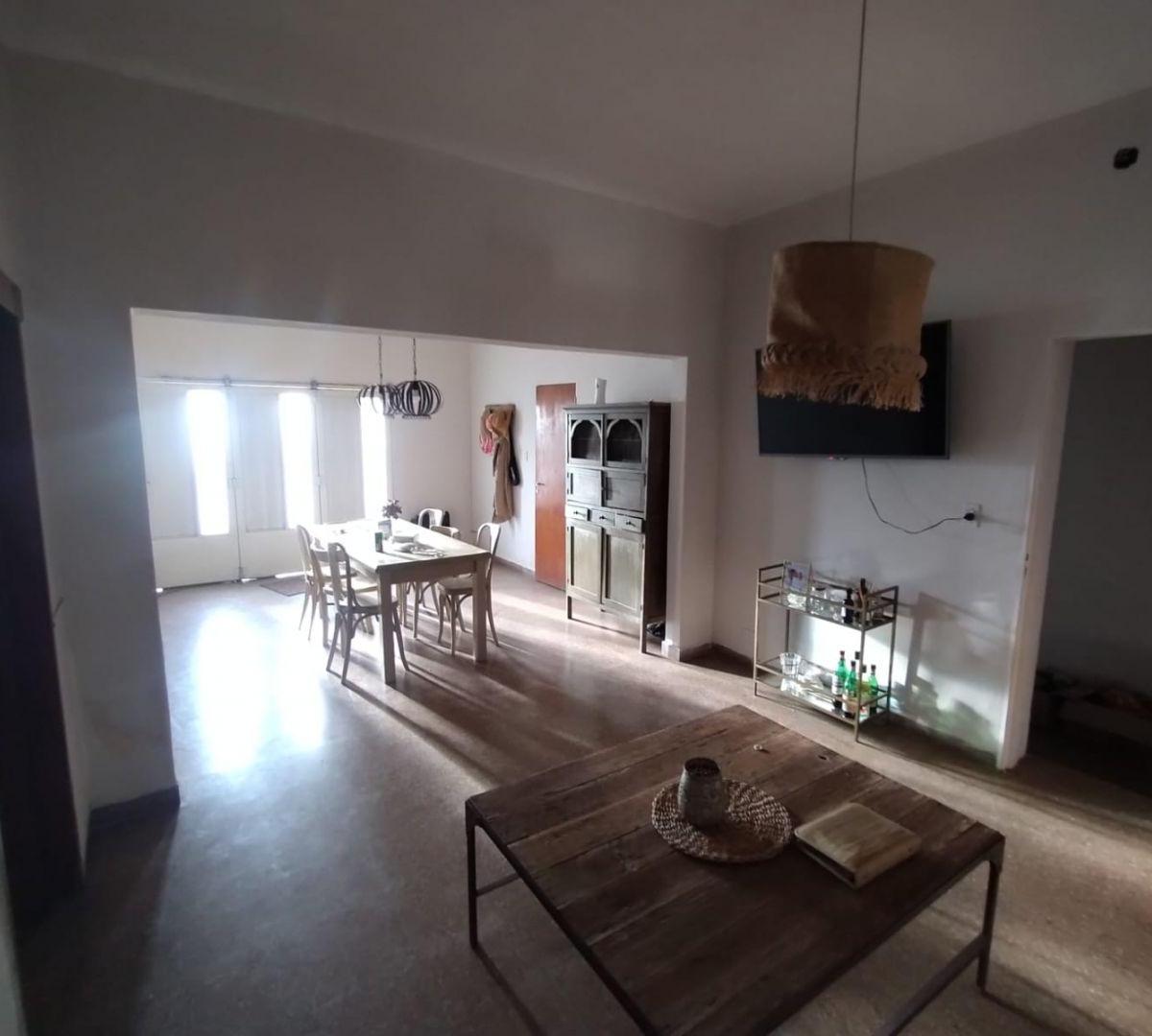 Casa 4 Ambientes. | 3 Al 800 3