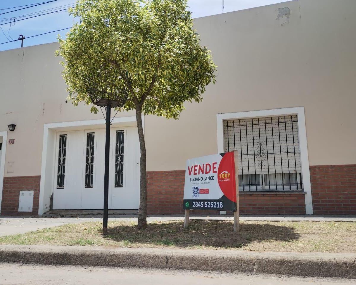 Casa 4 Ambientes. | 3 Al 800 1
