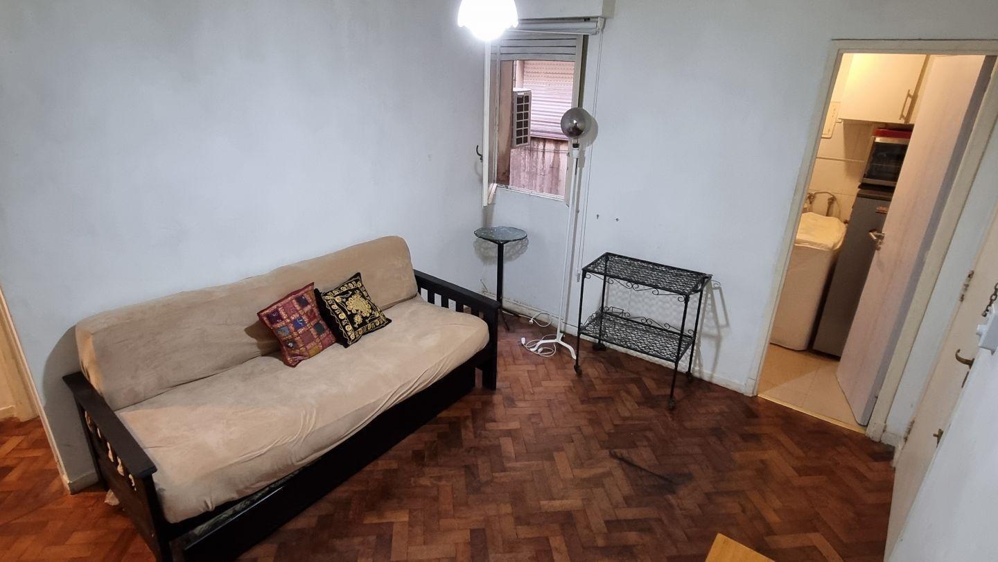 OPORTUNIDAD: 2 amb c/ baño reciclado - Zona Alto Palermo