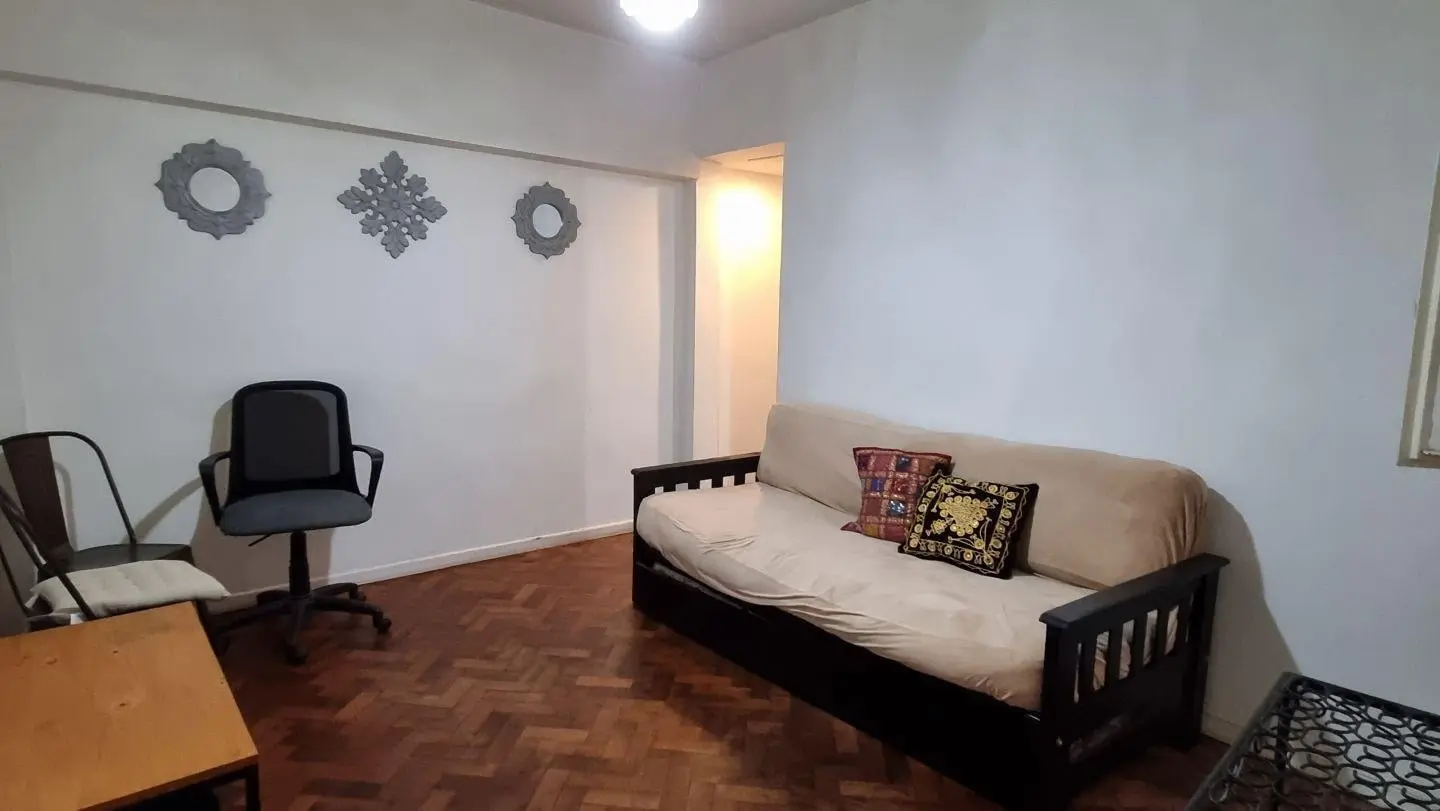 OPORTUNIDAD: 2 amb c/ baño reciclado - Zona Alto Palermo 2