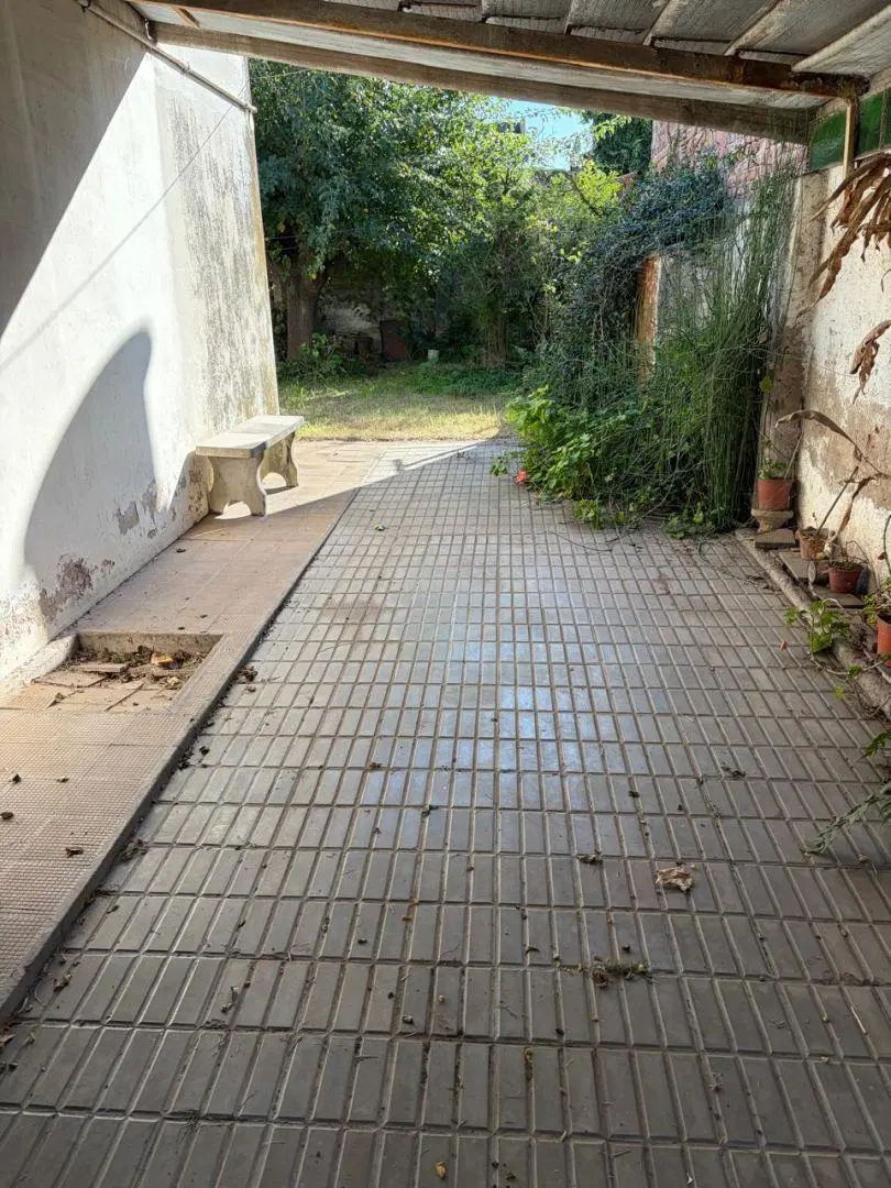 Casa 3 ambientes. | 26 al 1400 5