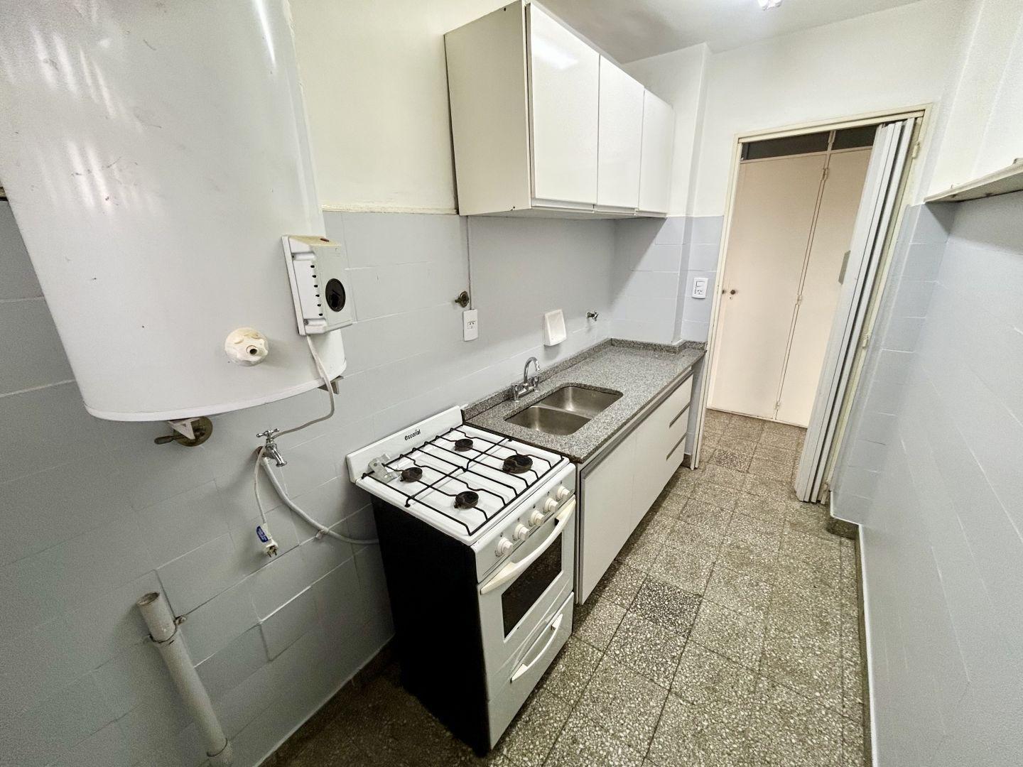 Foto de Alquiler Departamento zona U. de Palermo 42 m2, al Frente, Av. Cordoba 3500, imagen 4