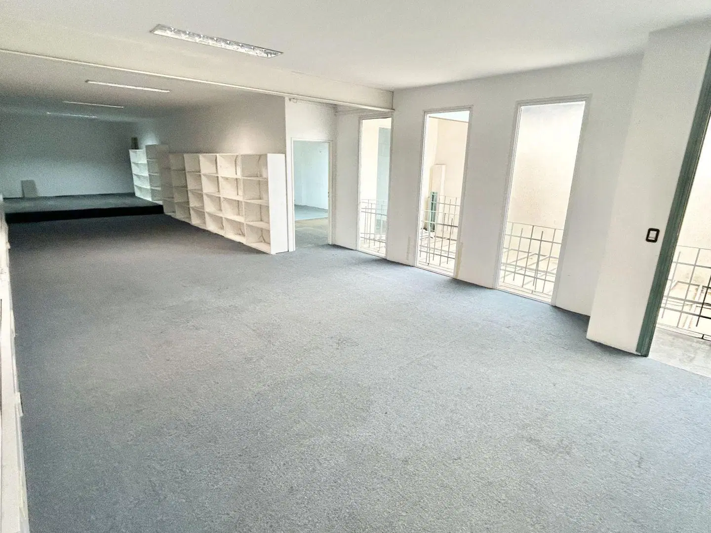 ESPACIO COMERCIAL DE 625 M2 EN PALERMO- ENTRADA VEHICULO 5