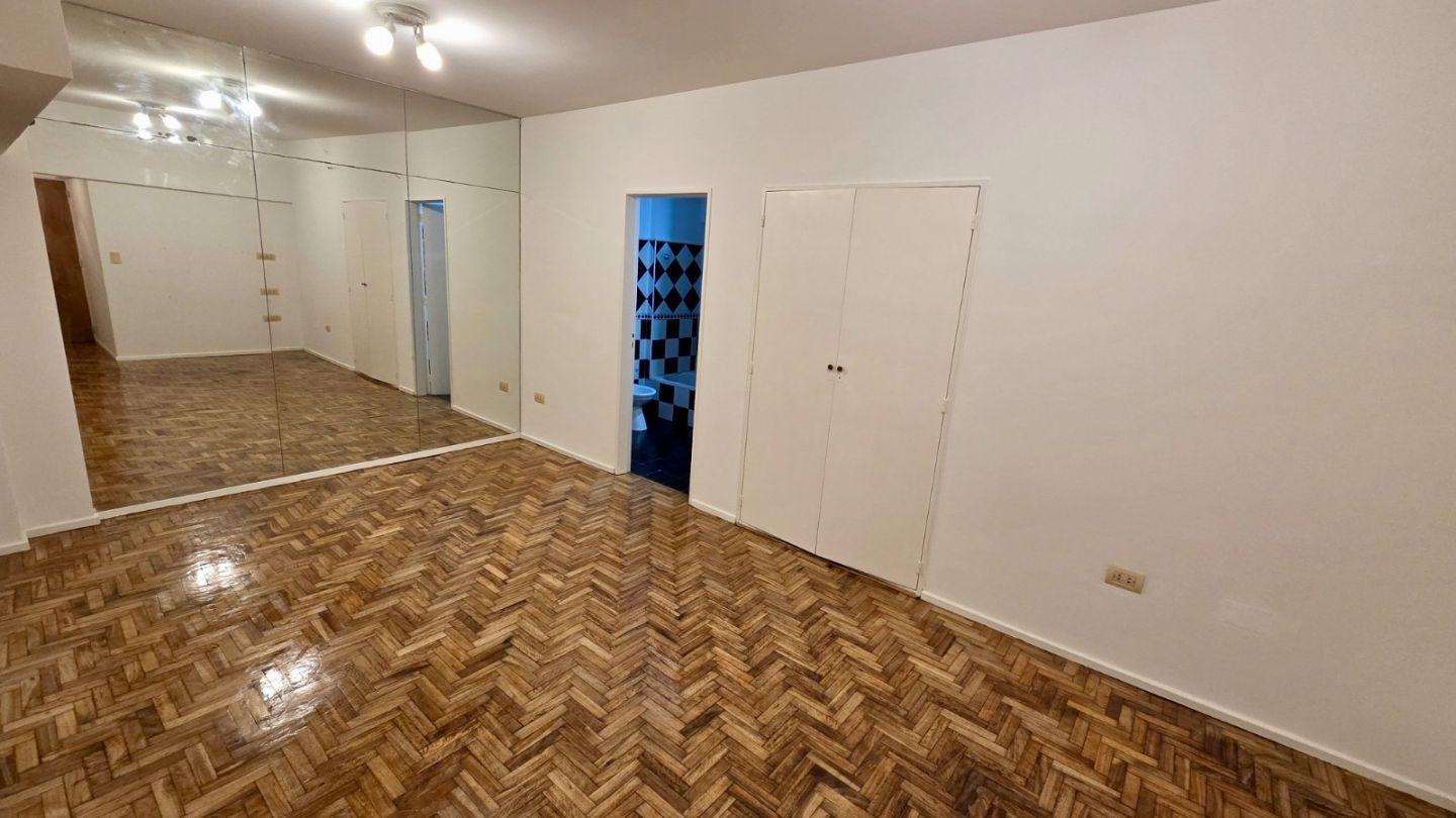 Foto de MONOAMBIENTE CON COCINA SEPARADA EN ALMAGRO, imagen 3
