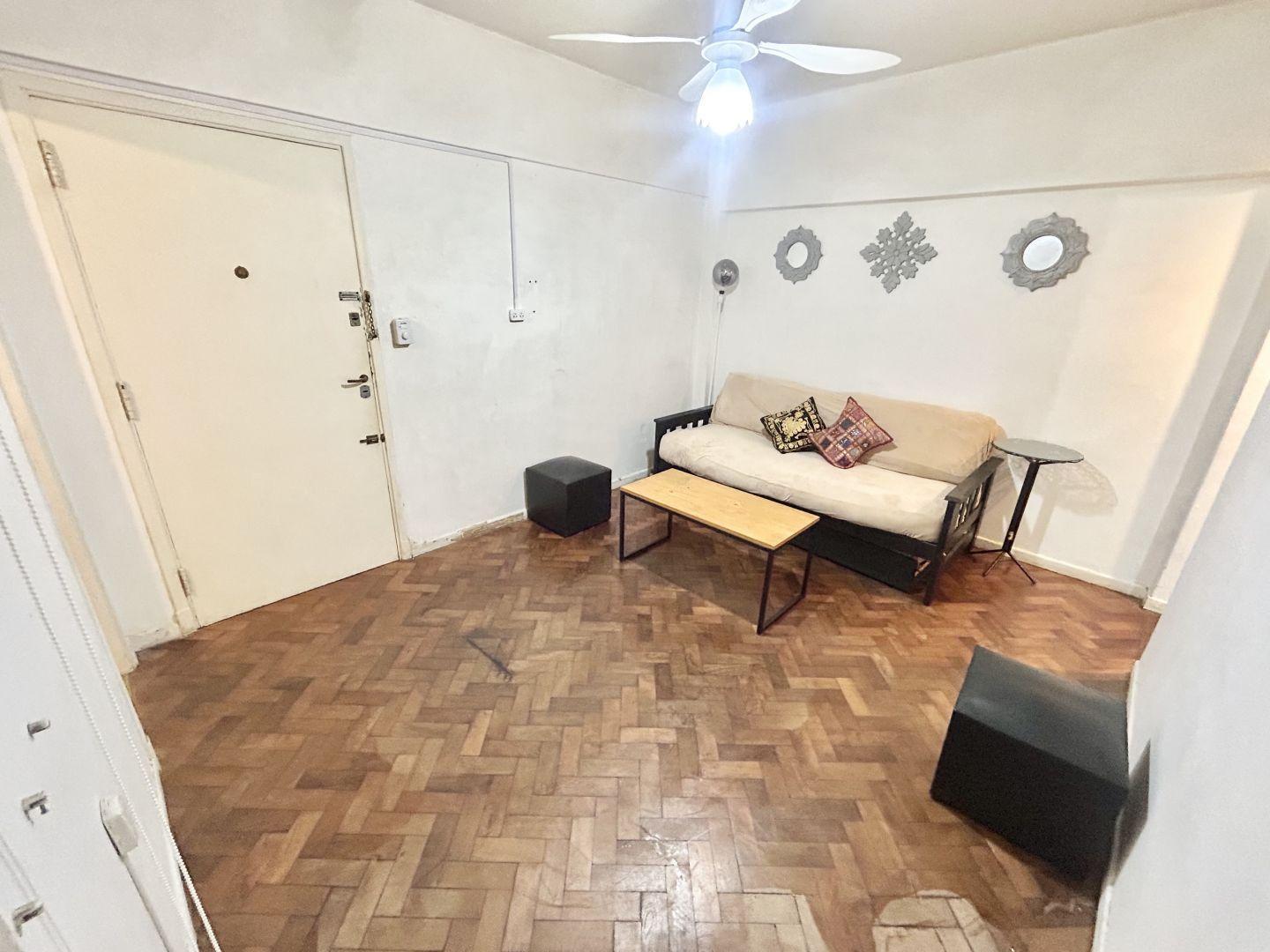 Foto de OPORTUNIDAD: 2 amb c/ baño reciclado - Zona Alto Palermo, imagen 1