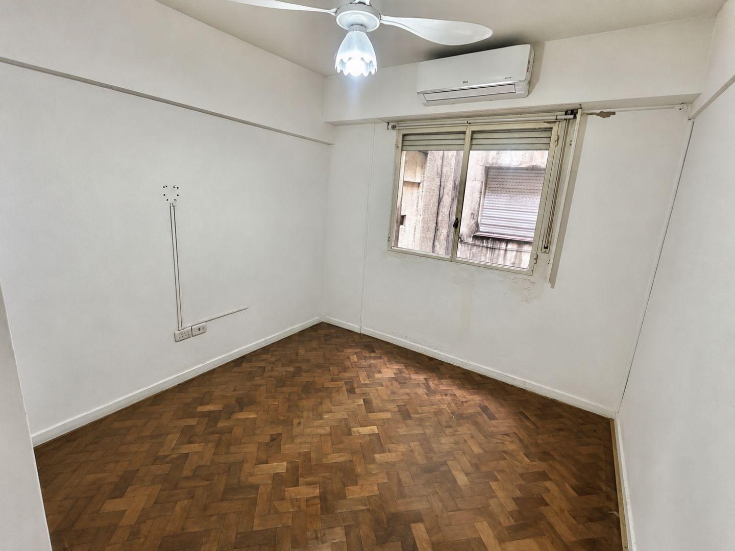Foto de OPORTUNIDAD: 2 amb c/ baño reciclado - Zona Alto Palermo, imagen 4