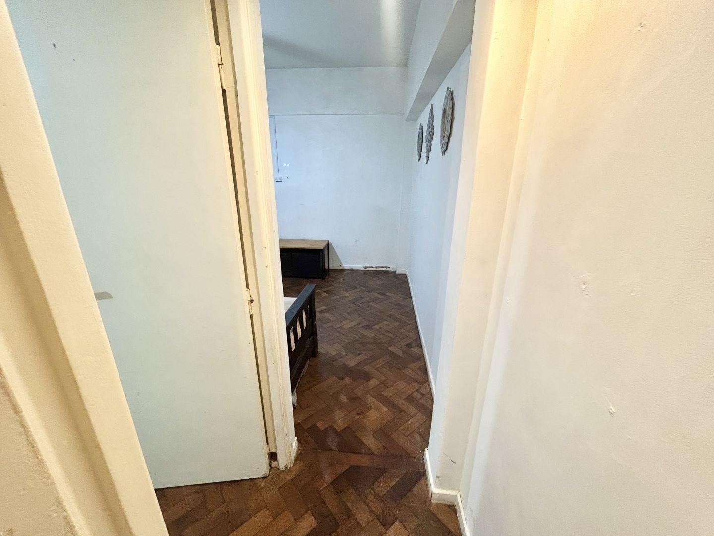 Foto de OPORTUNIDAD: 2 amb c/ baño reciclado - Zona Alto Palermo, imagen 3