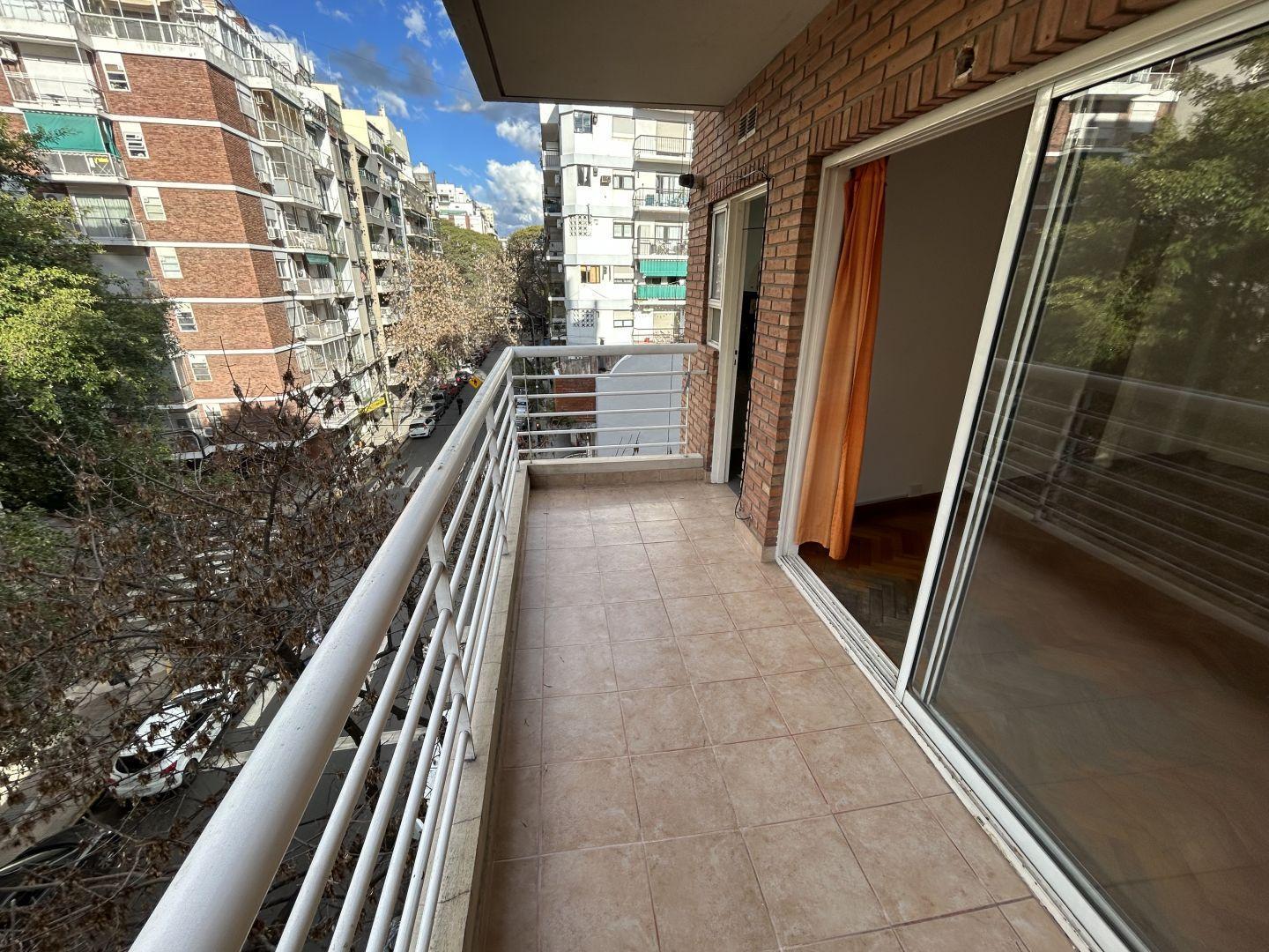 Foto de MODERNO 2 AMBIENTES CON BALCON EN PALERMO, imagen 2