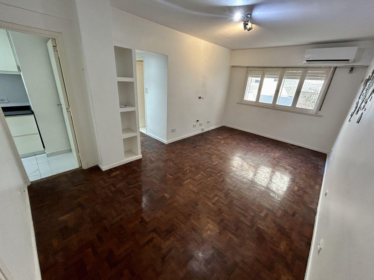 Foto de ALQUILER : 3 AMB C/ COCINA Y BAÑO RECICLADO A NUEVO - PROXIMO AL, imagen 1