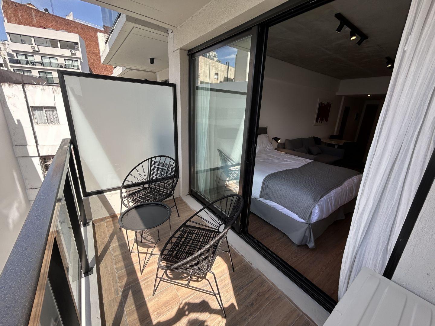 Foto de MONOAMBIENTE AMOBLADO A ESTRENAR | BALCÓN + FULL AMENITIES | SUBTE D, imagen 2