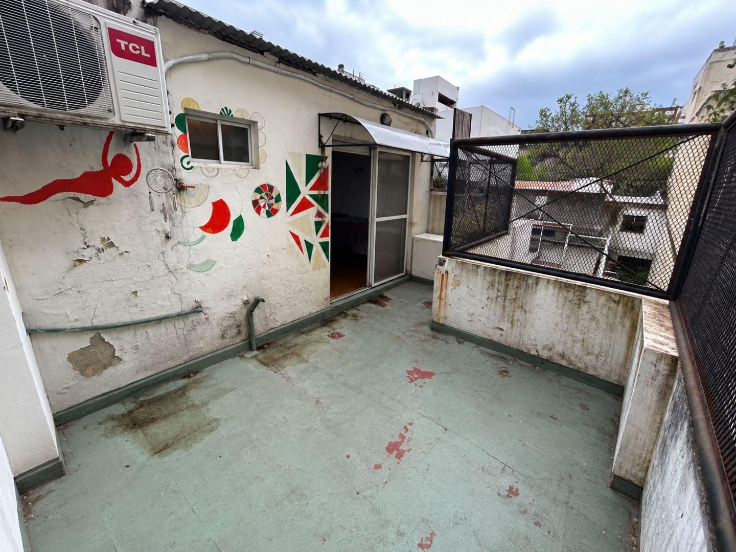 Foto de PH 3 AMB CON TERRAZA EN 3 NIVELES EN ALMAGRO, imagen 3