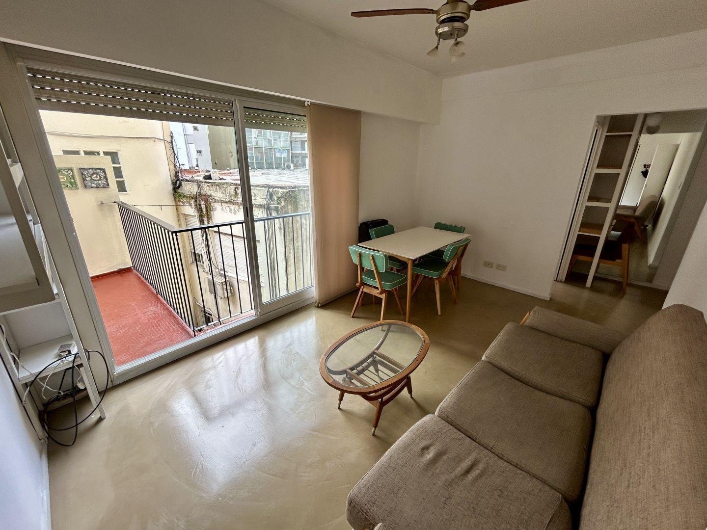 Foto de 2 AMB RECICLADO CON BALCON EN L. BAJA EXPENSAS. BILLINGHURST Y MANSILLA, imagen 1
